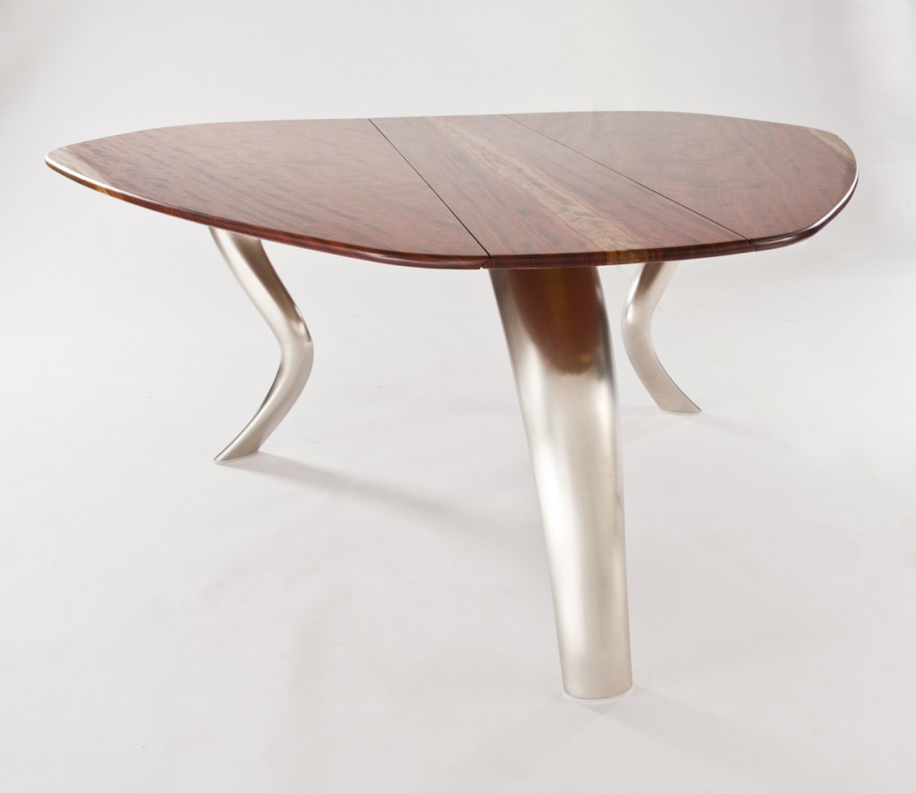 Folding Dining Table | rDesignSolutions